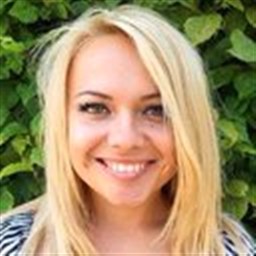 Sofia Alvarez, Contenu et communauté